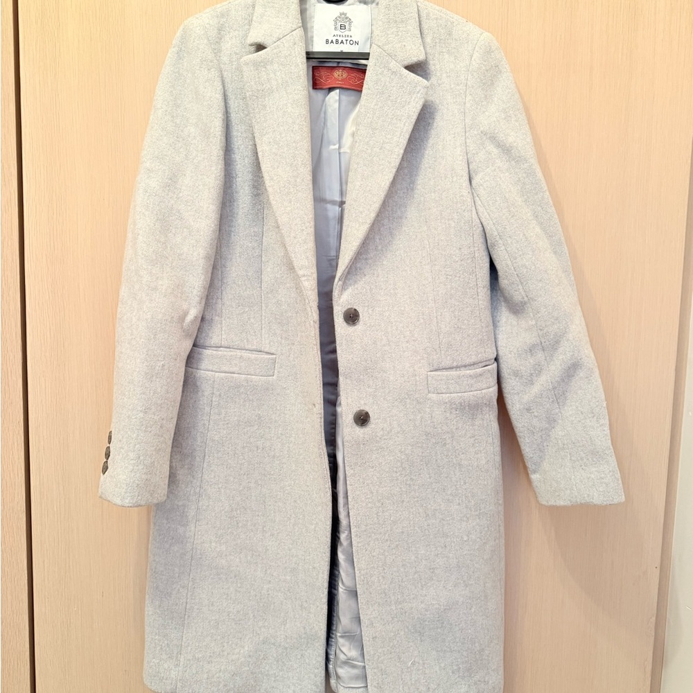 Aritzia Babaton Light Gray Trench Coat